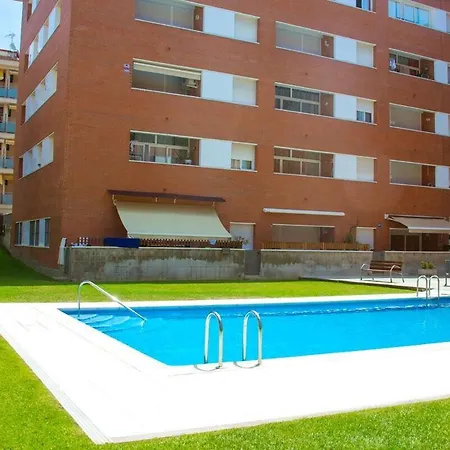 Tic Tac 13 Family Apartment With Pool View